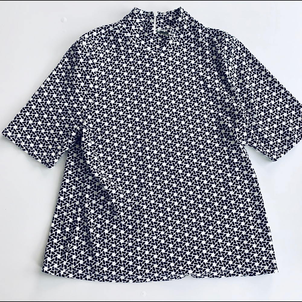 Talbots zip-up crew neck blouse 🙌🏼